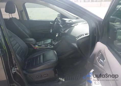 2015 Ford Escape Titanium z USA, uszkodzony, nr VIN 1FMCU0JXXFUC88118